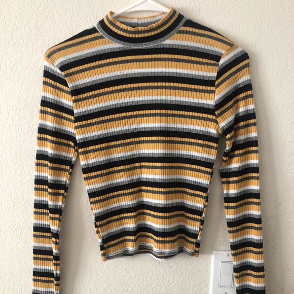 Striped turtleneck - Picture 1 of 3
